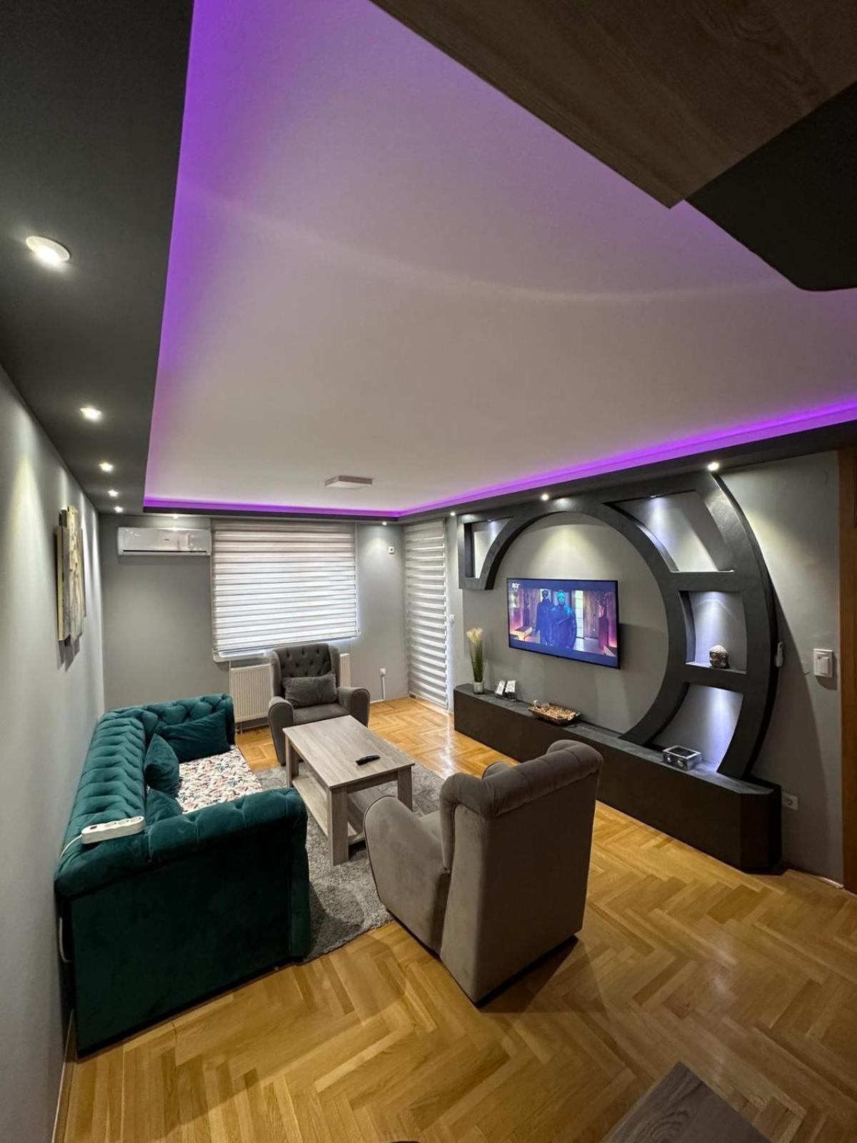Apartman Lux S&v 1 Lukavica Istocno Hilandarska Centar *